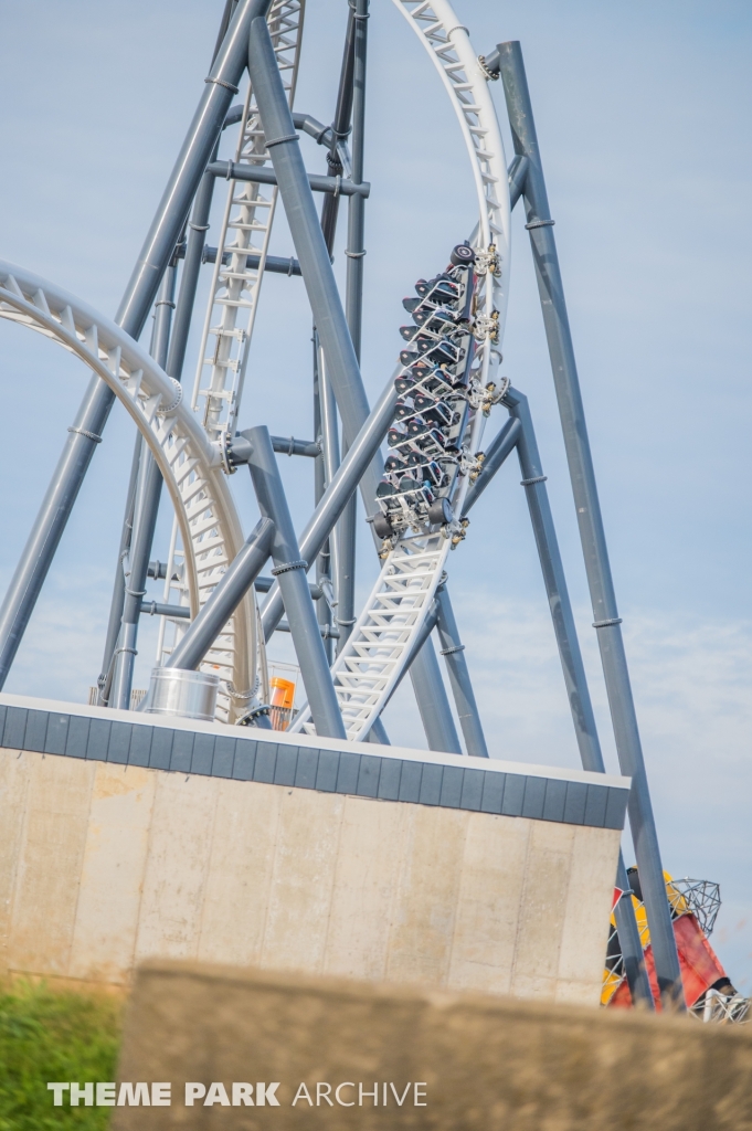 Maxx Force at Six Flags Great America