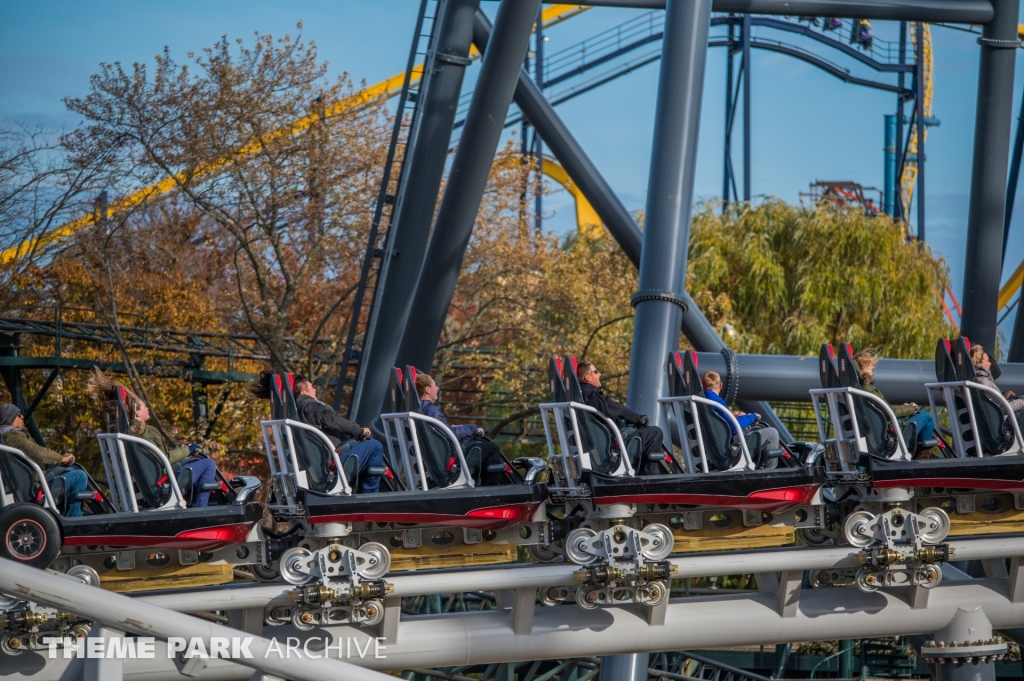 Maxx Force at Six Flags Great America