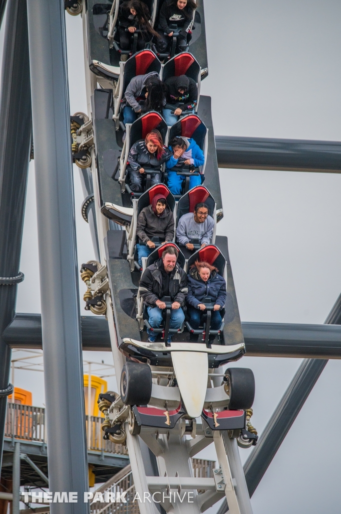 Maxx Force at Six Flags Great America