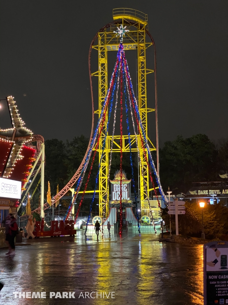 Dare Devil Dive at Six Flags Over Georgia