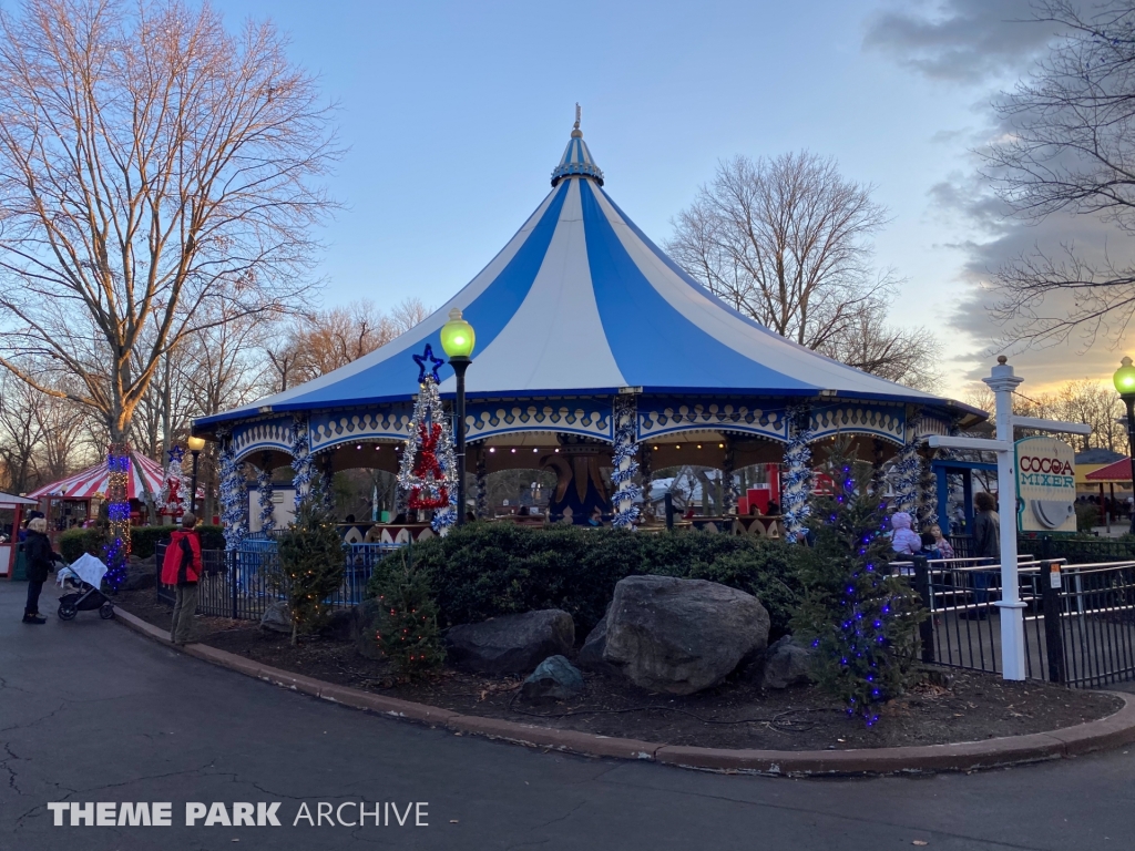 Tea Cups at Six Flags America