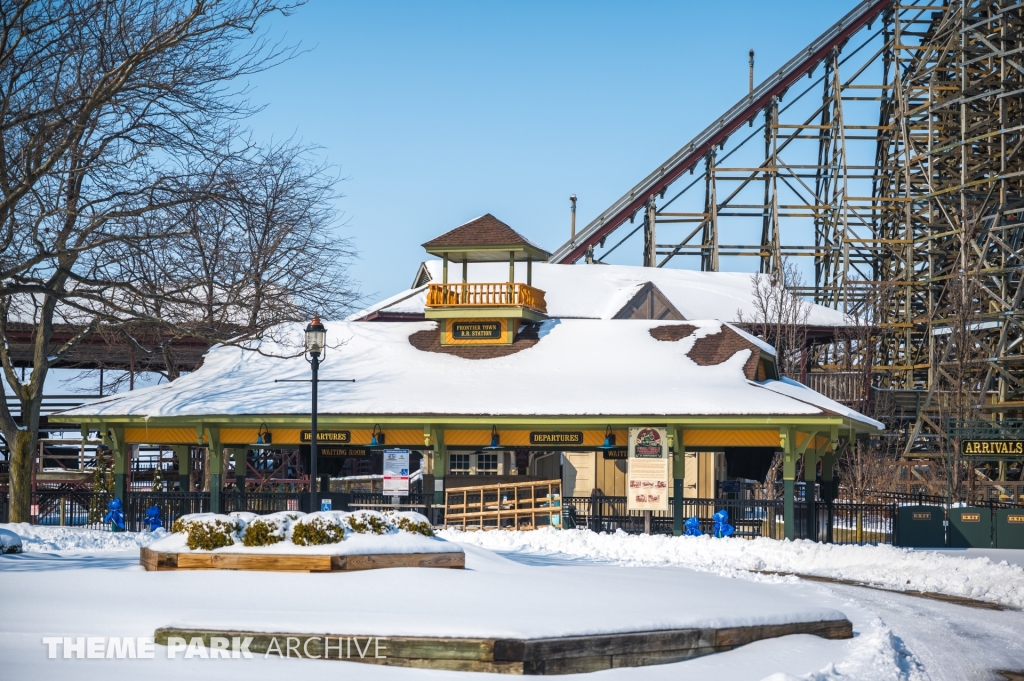 CP & LE Railroad at Cedar Point