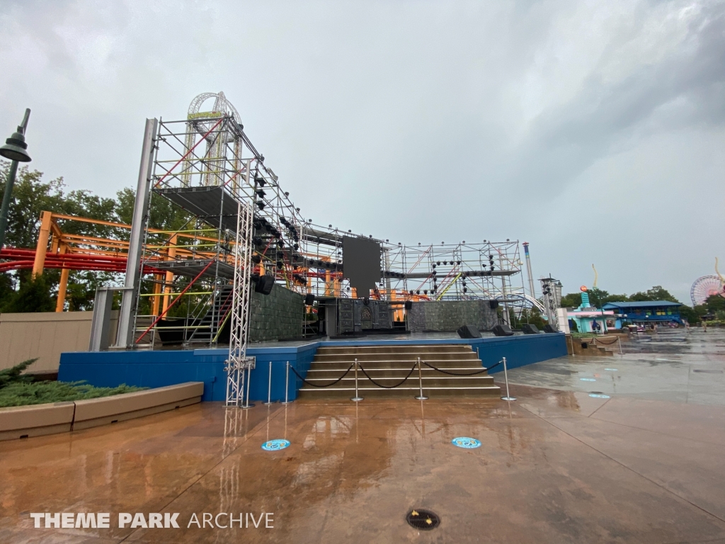 Celebration Plaza at Cedar Point