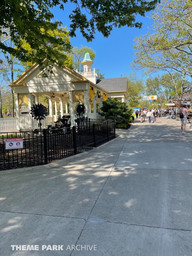 Antique Cars at Cedar Point