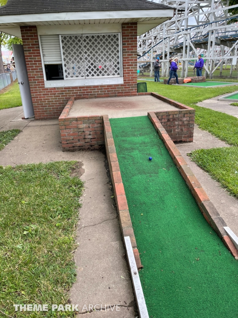 Mini Golf at Stricker's Grove