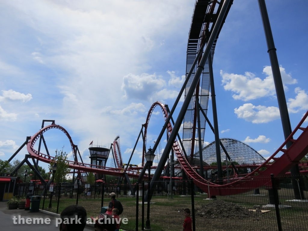 X Flight at Six Flags Great America