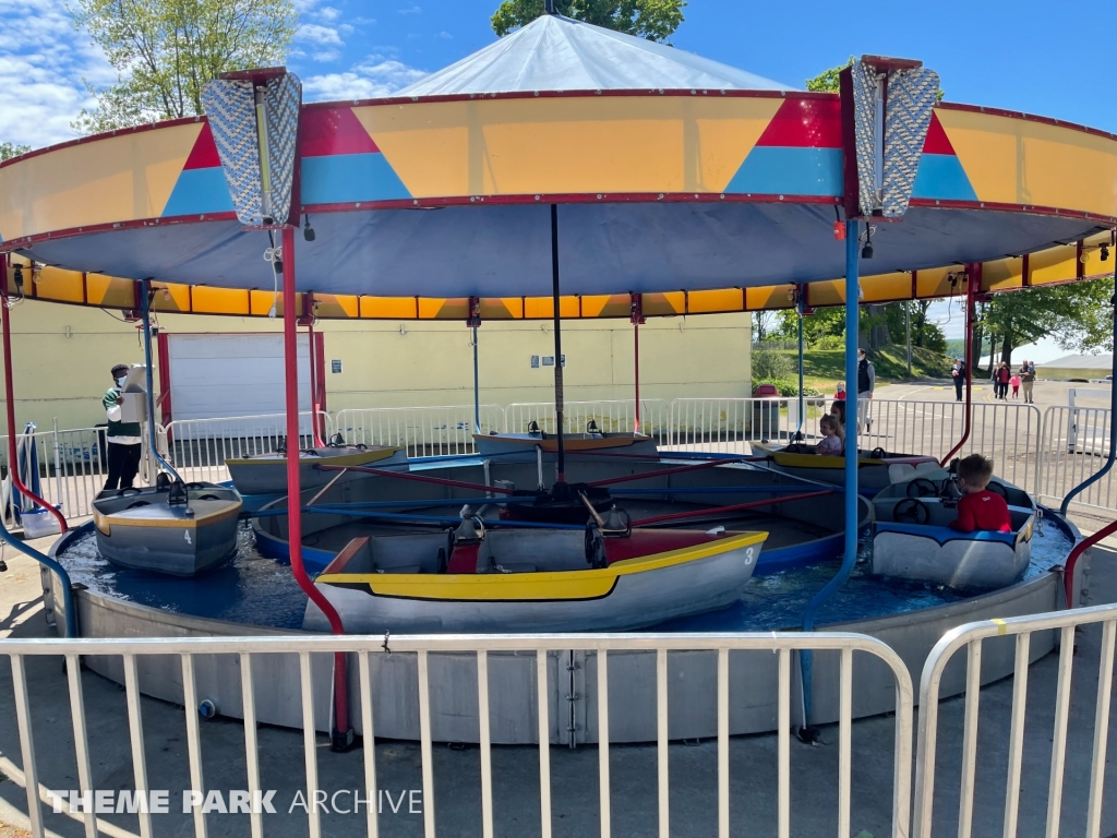 Kiddie Boats at Midway State Park