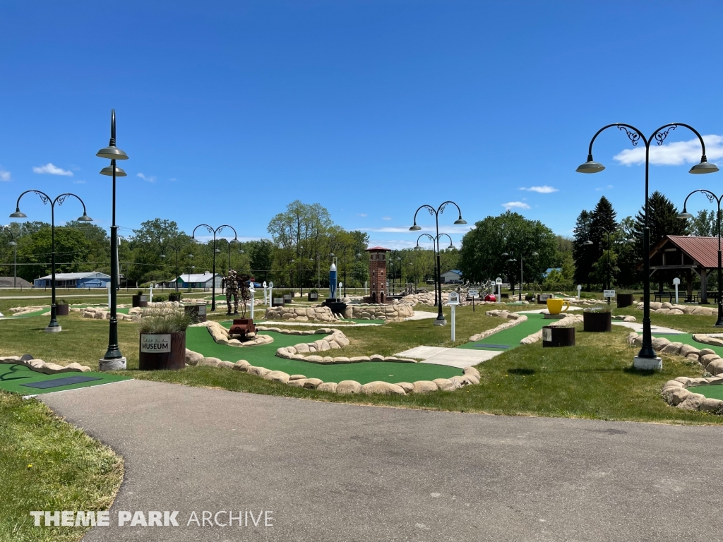 Mini Golf at Midway State Park