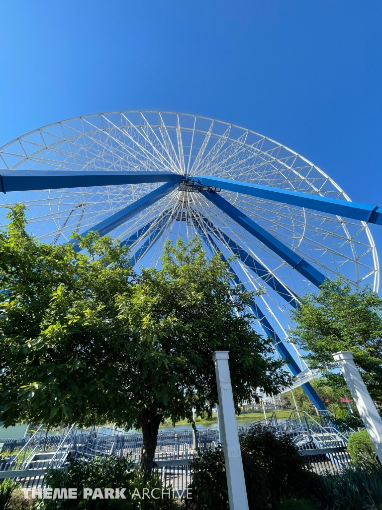 The Giant Wheel at Six Flags Darien Lake