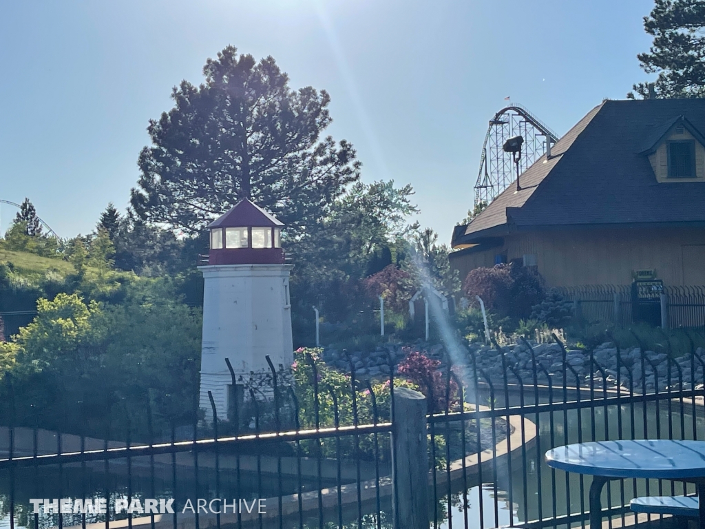 Shipwreck Falls at Six Flags Darien Lake