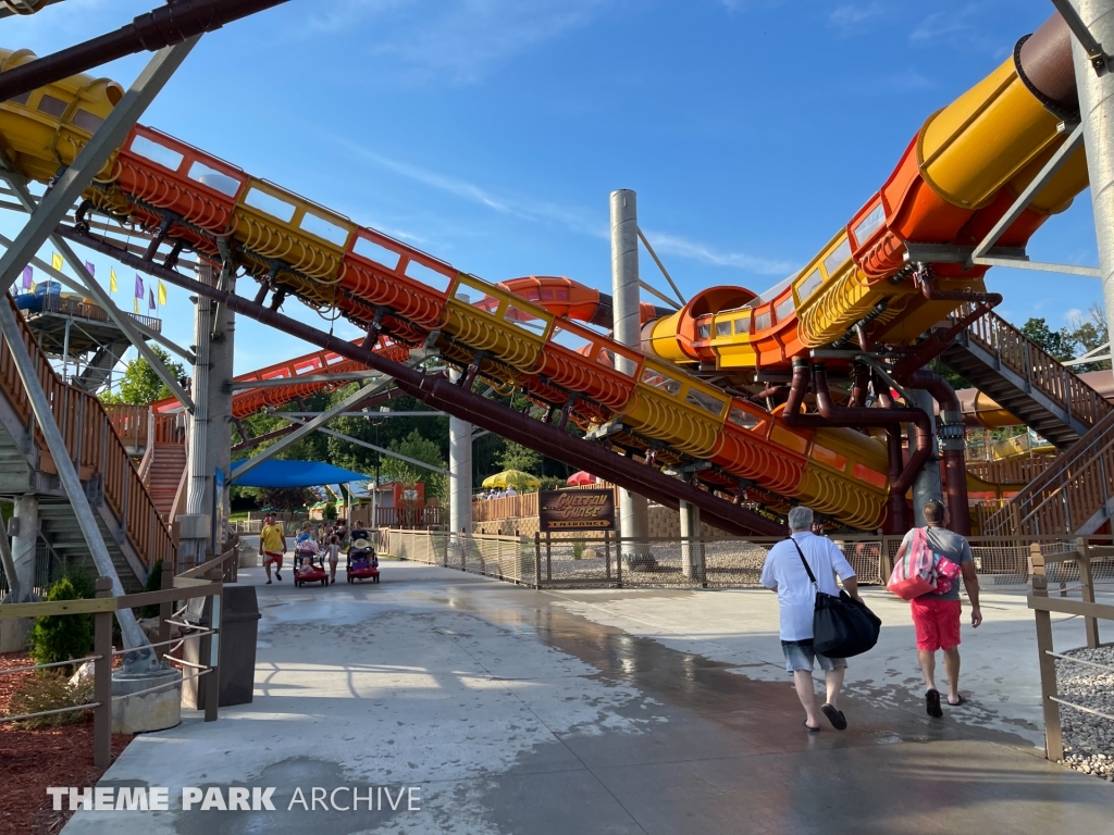 Cheetah Chase at Holiday World