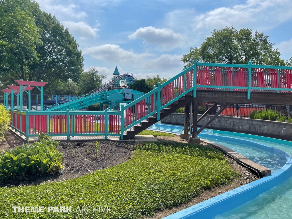 Double Splash Flume at Dutch Wonderland