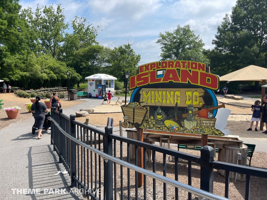 Exploration Island at Dutch Wonderland