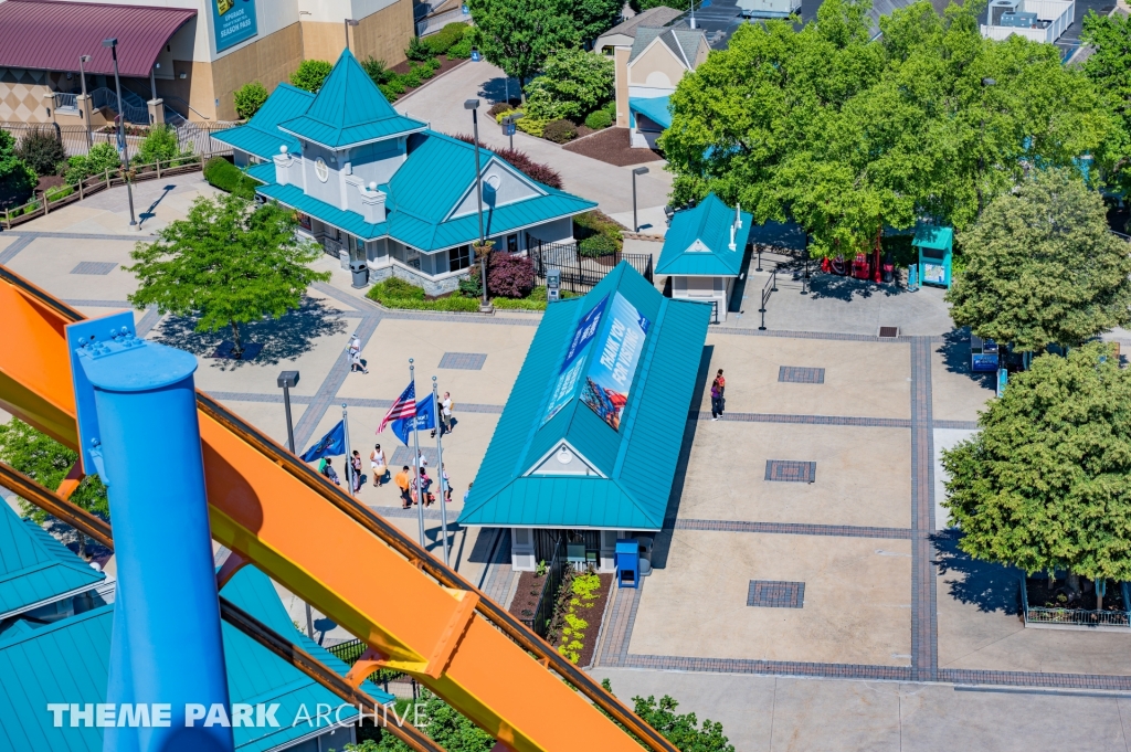 Entrance at Dorney Park