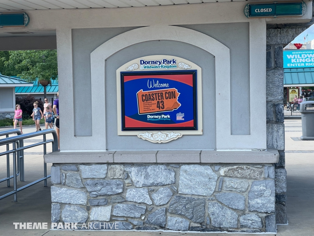 Entrance at Dorney Park