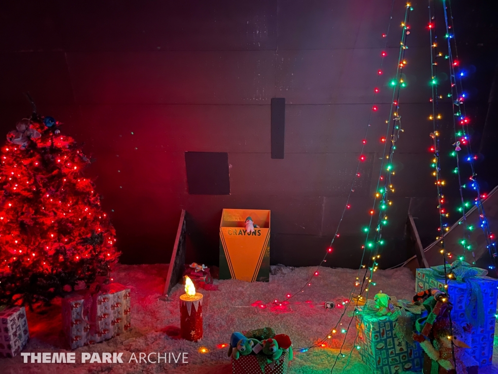 Santa's Barn at Land of Make Believe