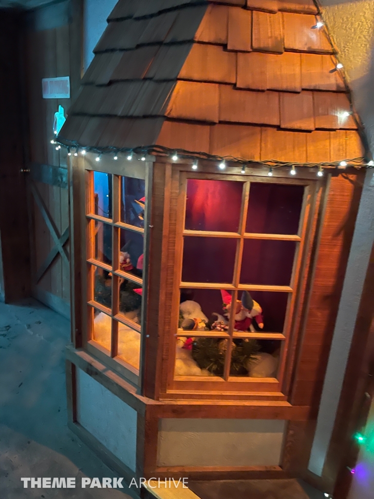 Santa's Barn at Land of Make Believe