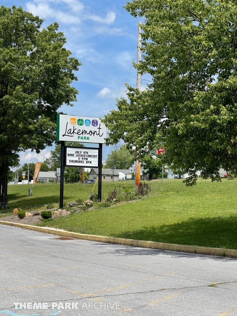 Entrance at Lakemont Park