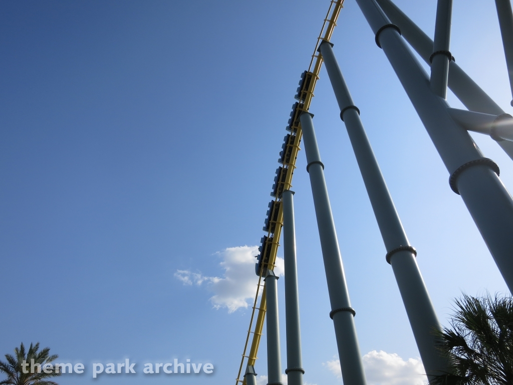 Steel Eel at SeaWorld San Antonio