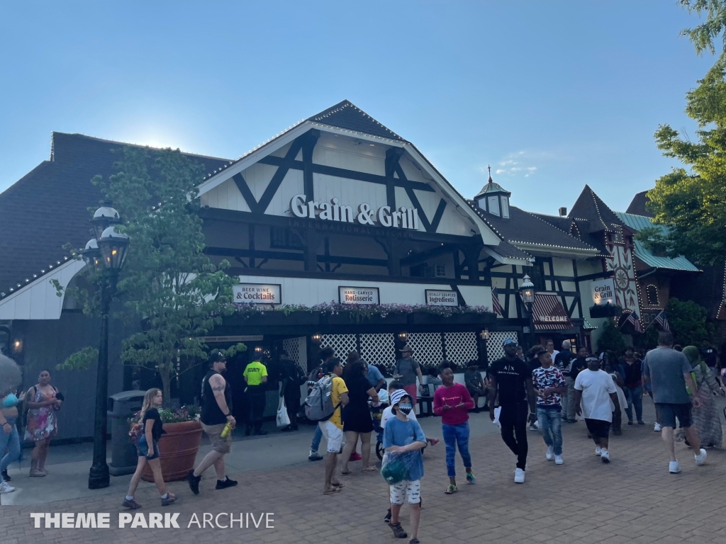 International Street at Kings Dominion