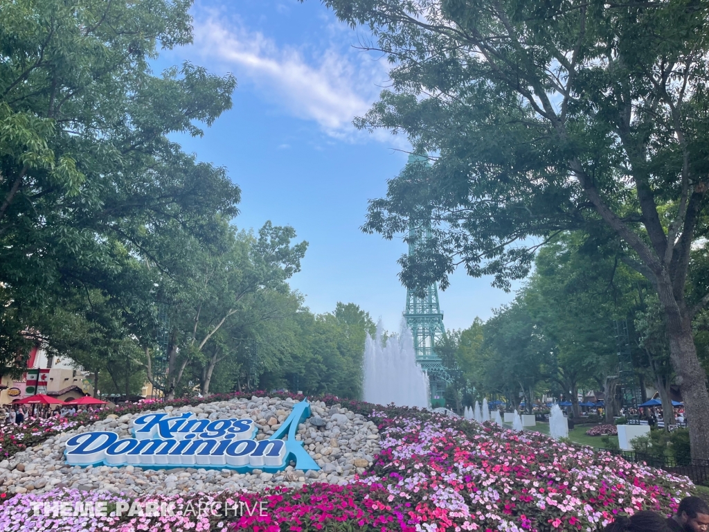 International Street at Kings Dominion