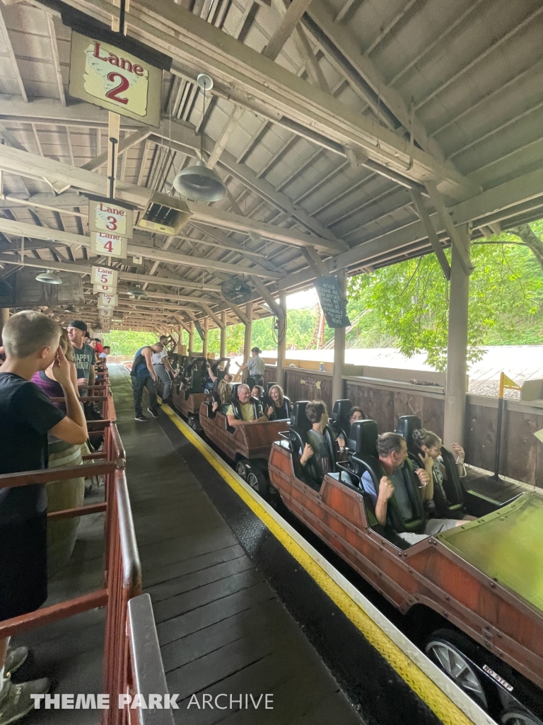 Tennessee Tornado at Dollywood