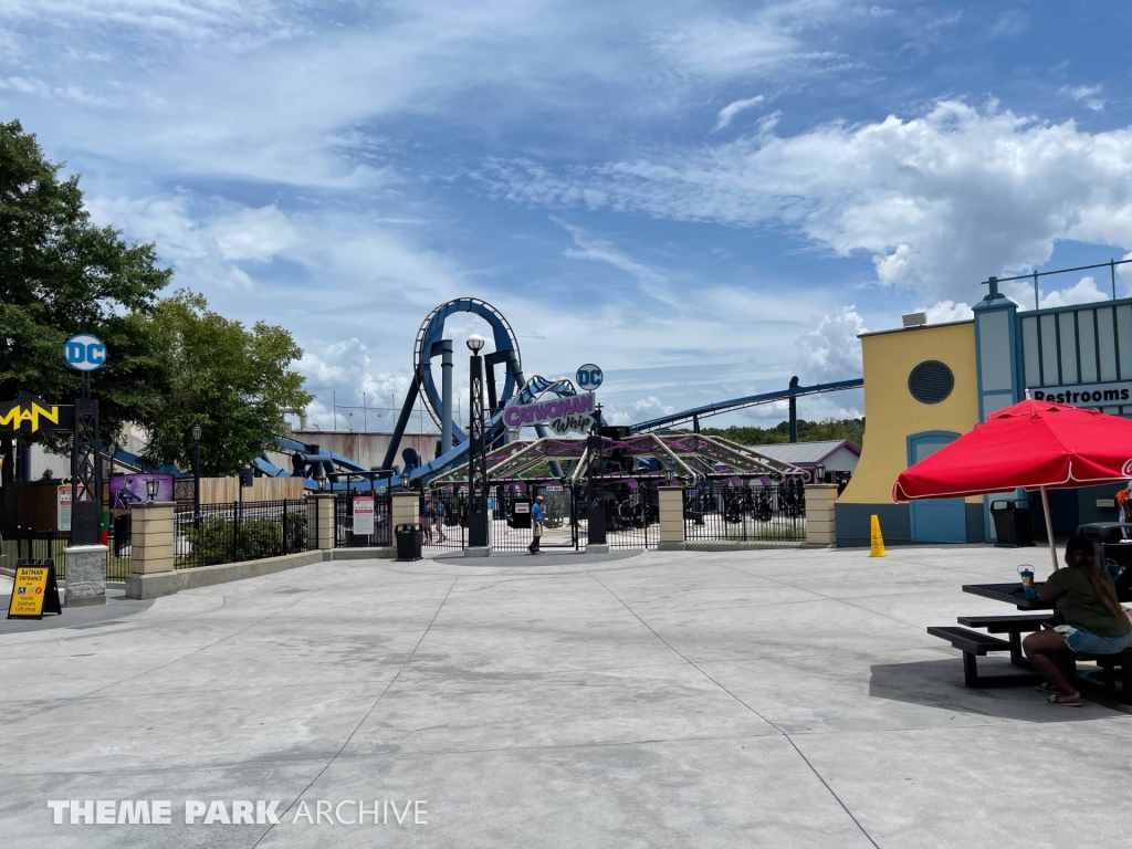 Catwoman Whip at Six Flags Over Georgia