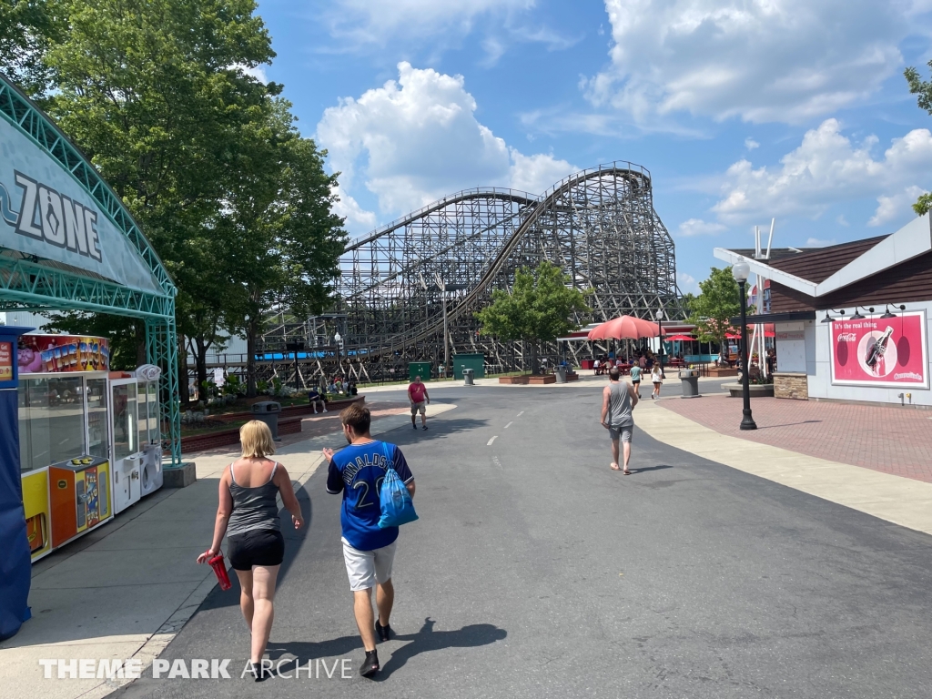 Hurler at Carowinds