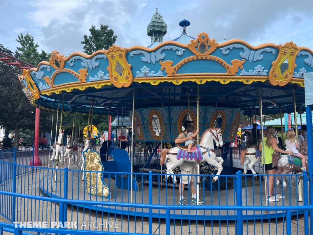 Planet Snoopy at Kings Island