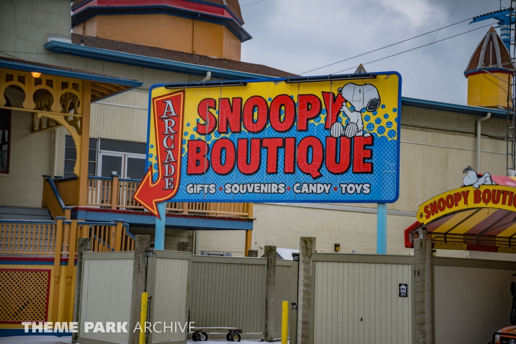 Planet Snoopy at Cedar Point