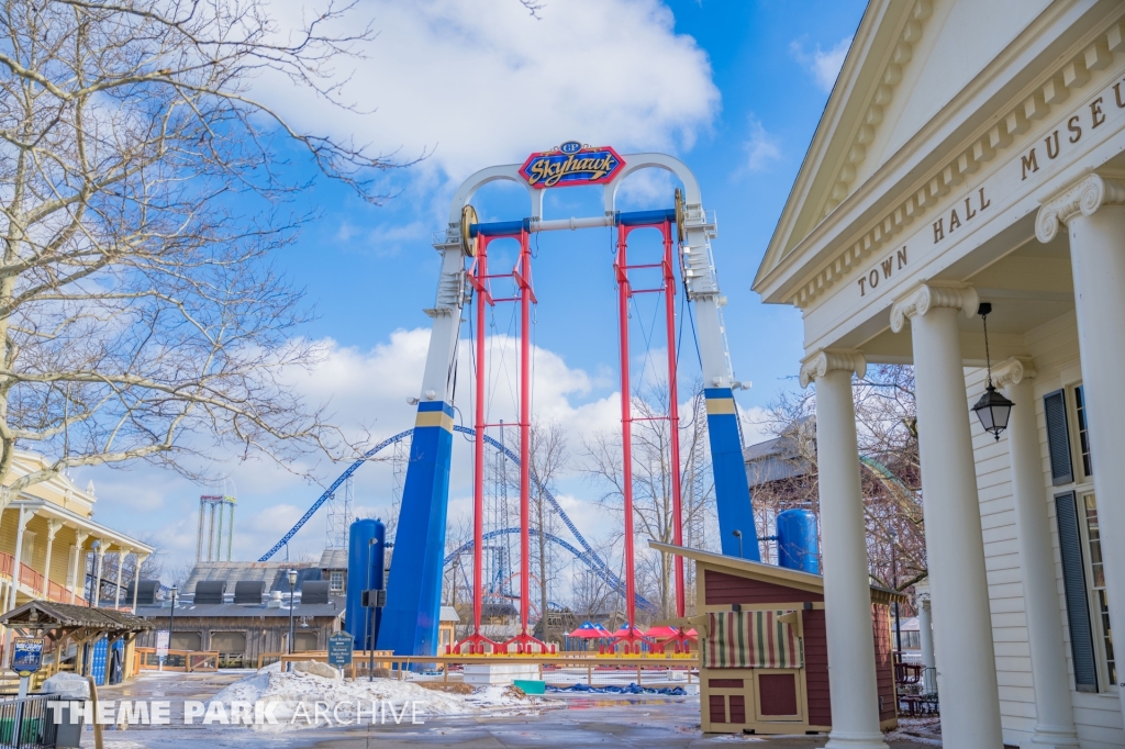 Skyhawk at Cedar Point