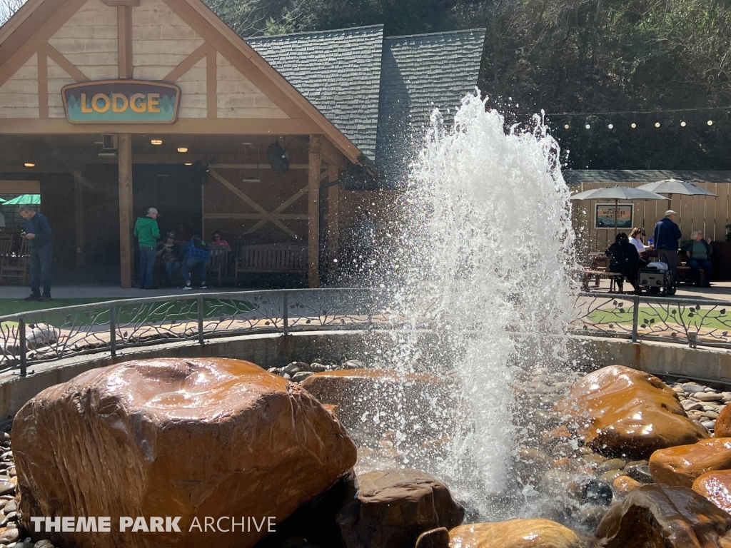 Plaza at Wilderness Pass at Dollywood