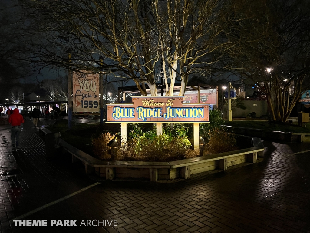 Blue Ridge Junction at Carowinds