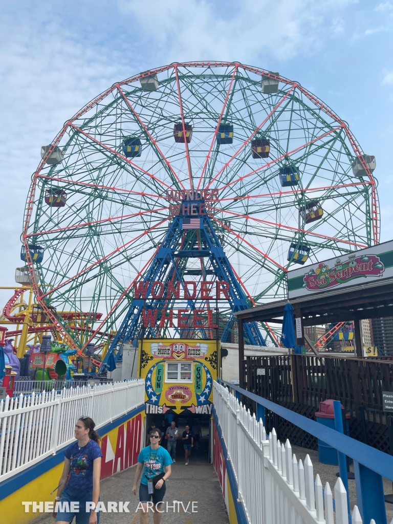 Deno's Wonder Wheel at Deno's Wonder Wheel Amusement Park