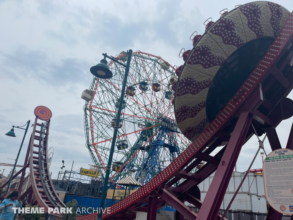 Electro Spin at Deno's Wonder Wheel Amusement Park