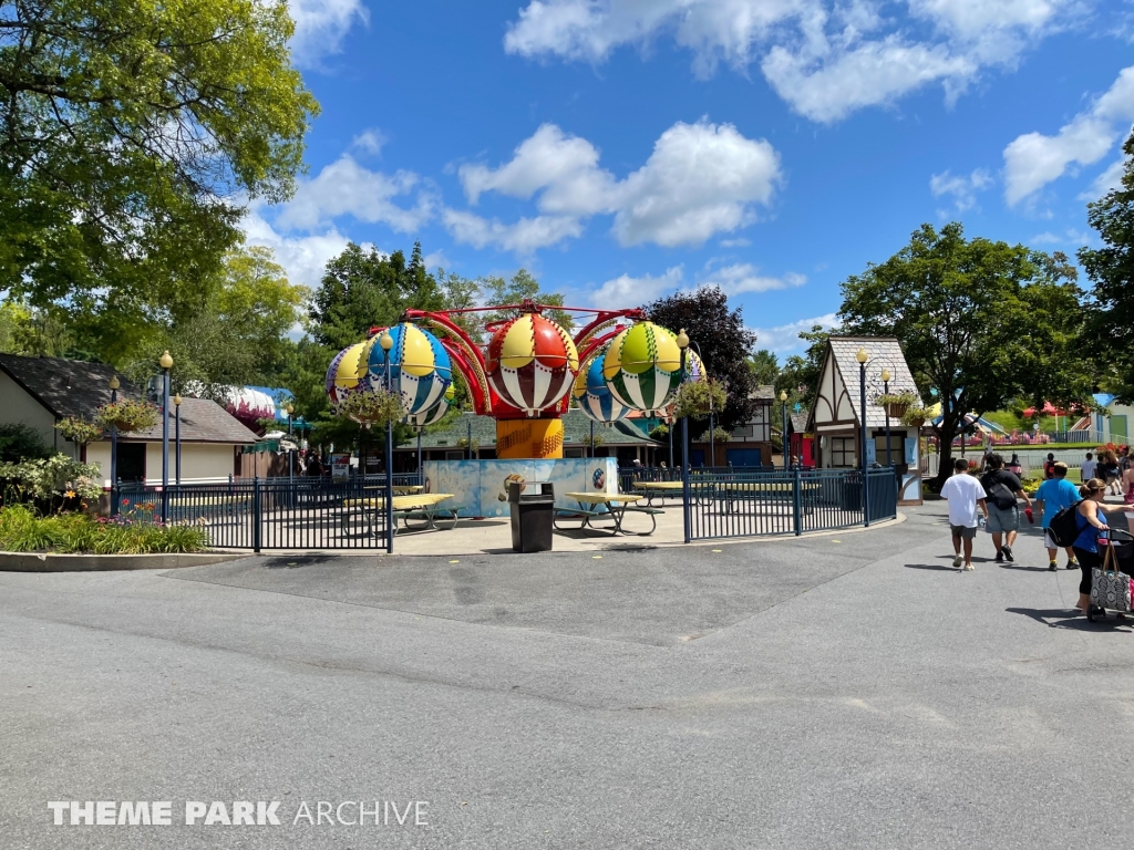 Balloon Race at Great Escape