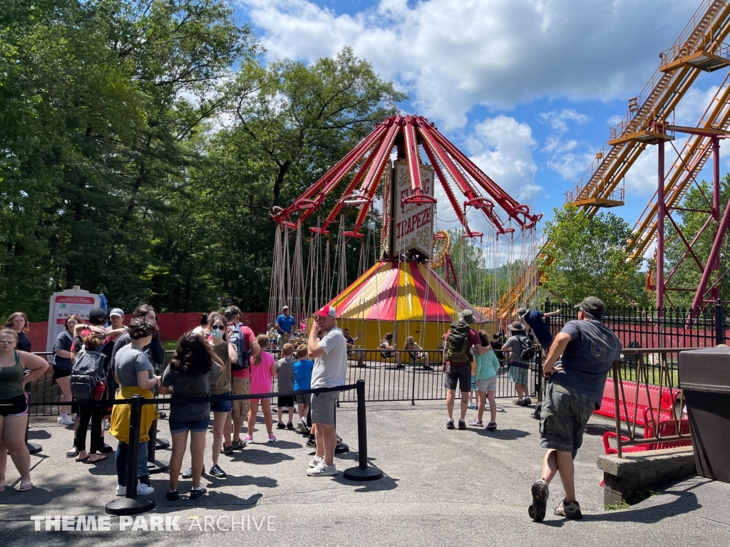 Flying Trapeeze at Great Escape