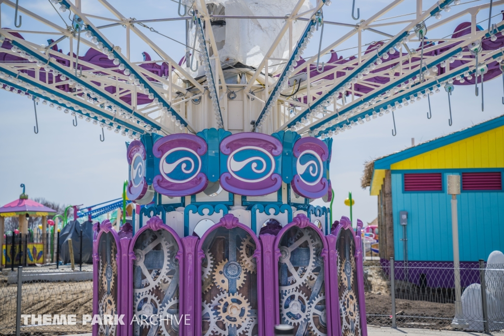 Dream Spinner at Lost Island