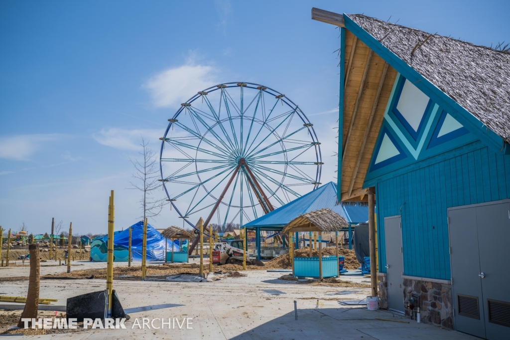 Alzanu's Eye Ferris Wheel at Lost Island