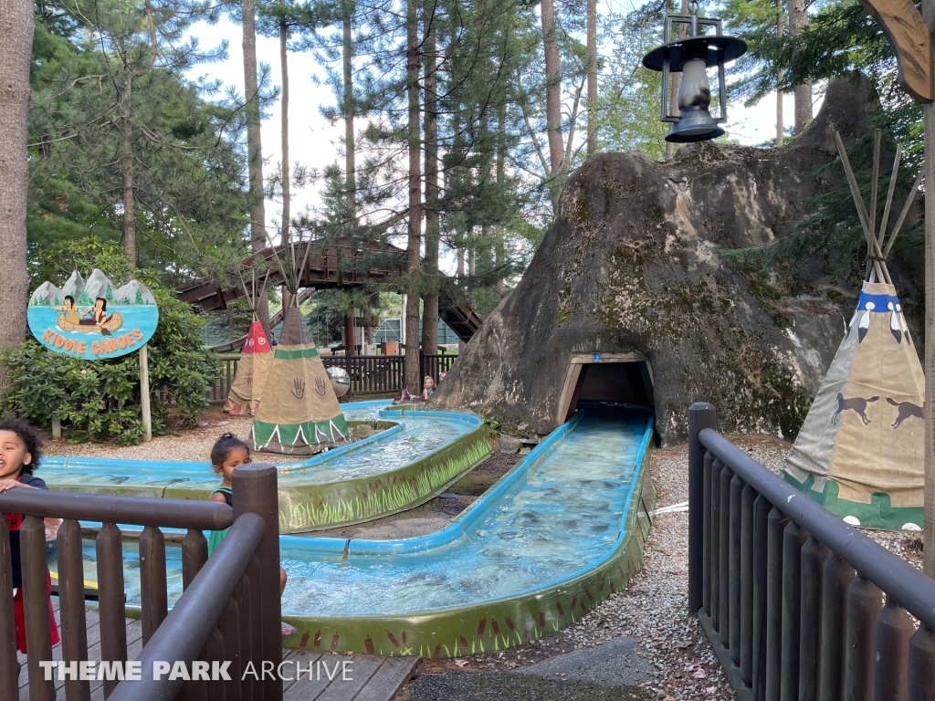 Kiddie Canoes at Canobie Lake Park