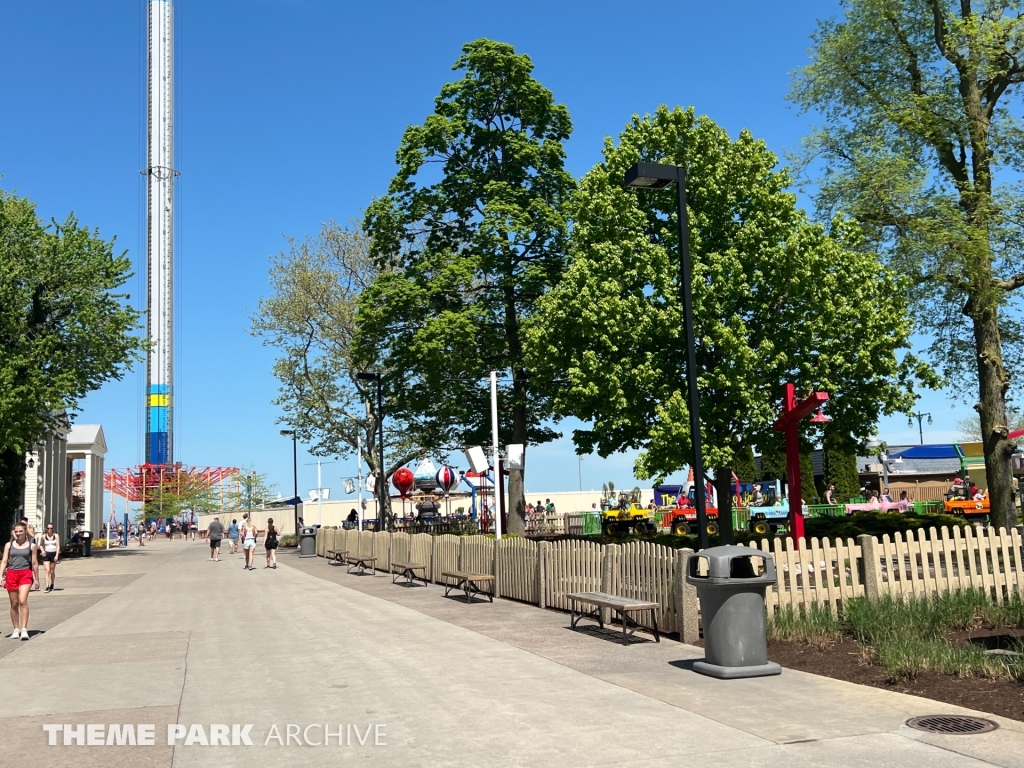 Planet Snoopy at Cedar Point