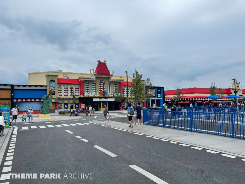 Palace Cinema at LEGOLAND New York