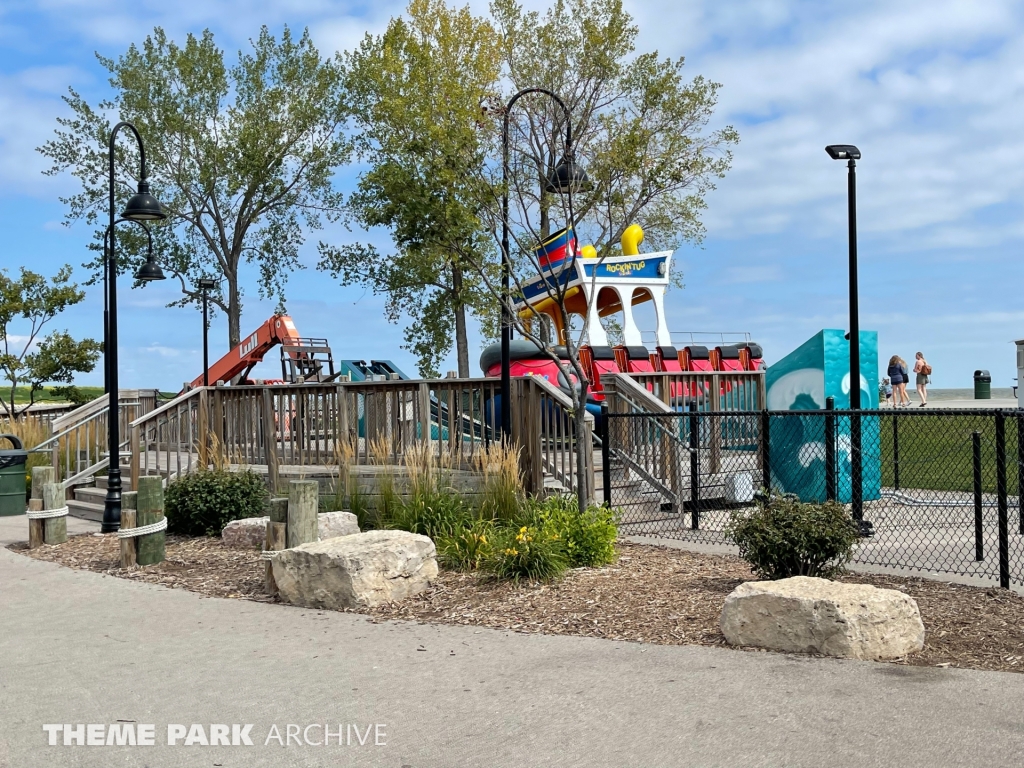 Rockin' Tug at Bay Beach Amusement Park