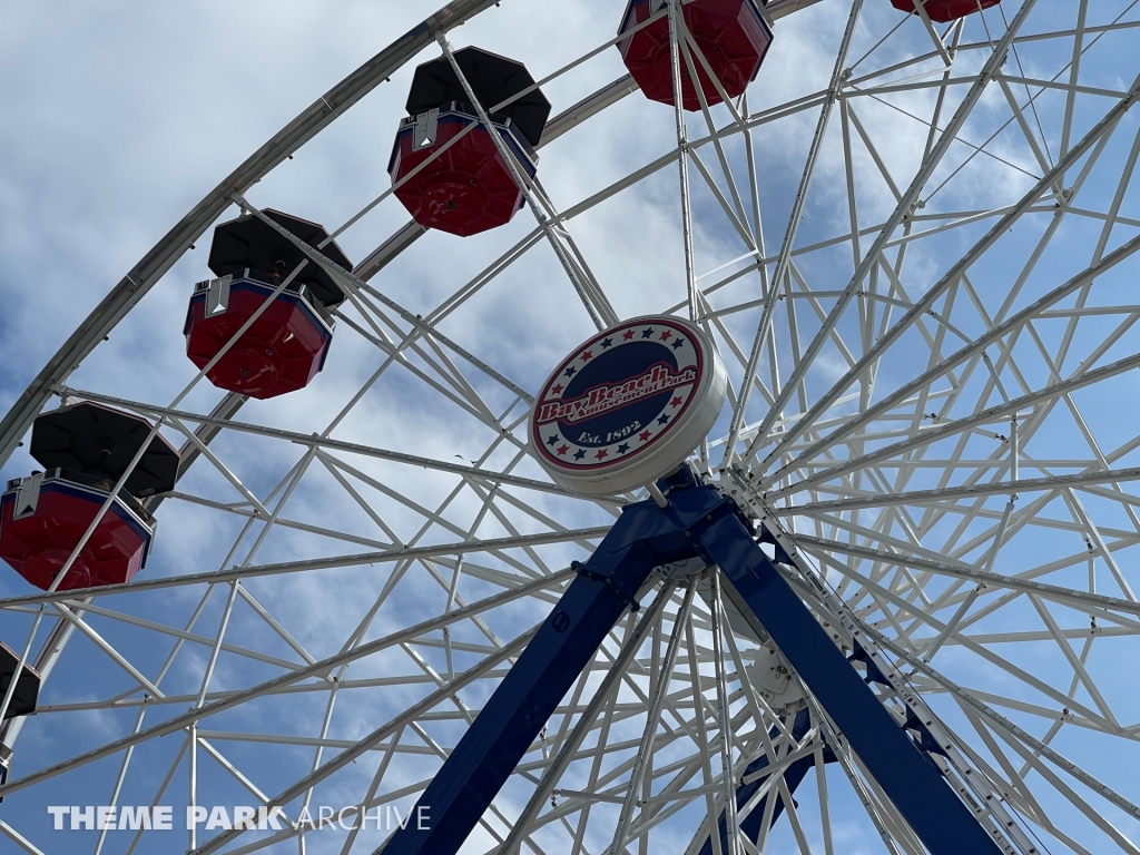 Big Wheel at Bay Beach Amusement Park