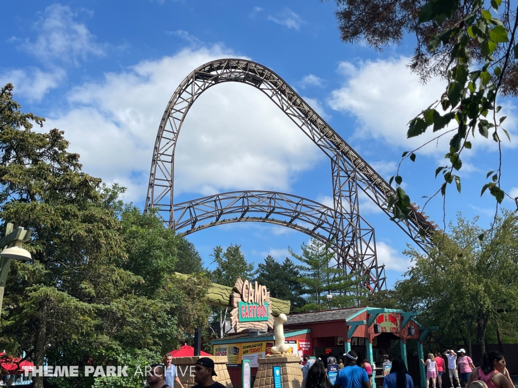 Goliath at Six Flags Great America