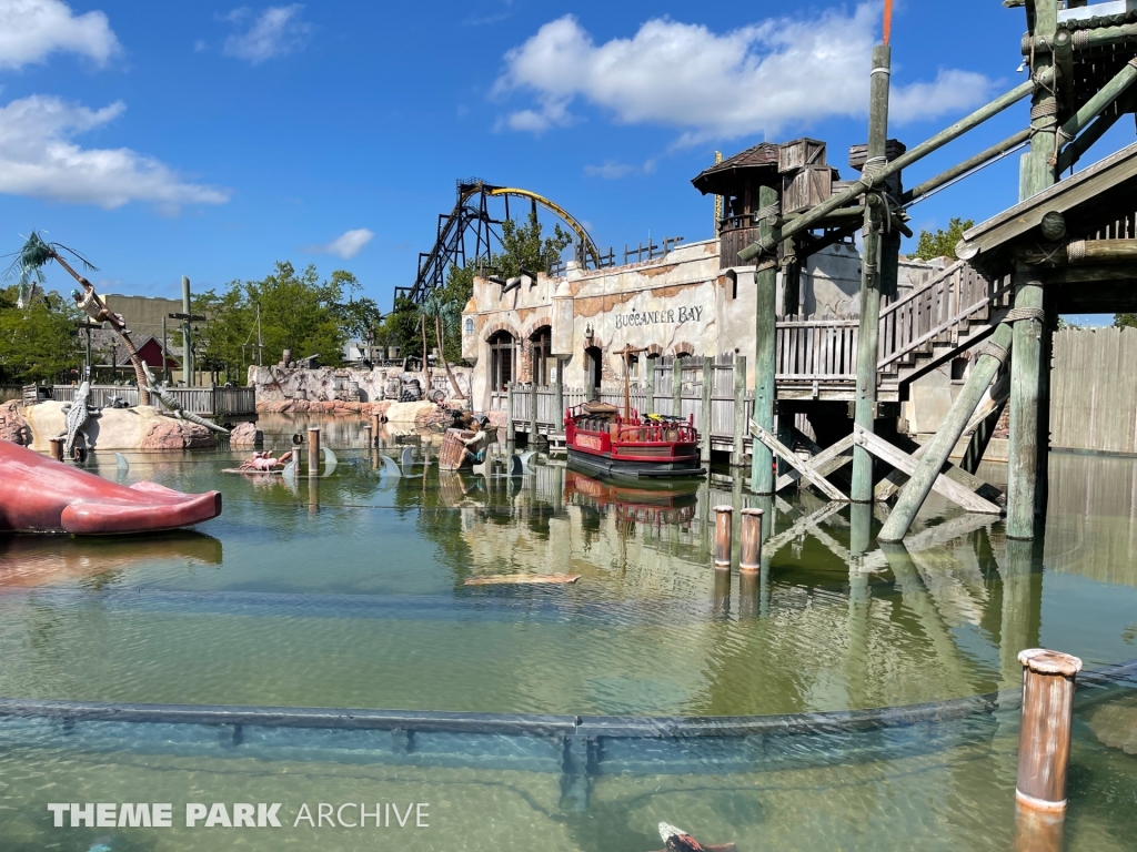 Buccaneer Battle at Six Flags Great America