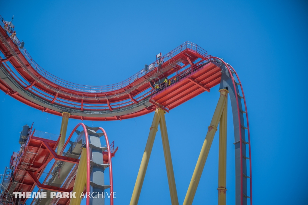 Dr. Diabolical's Cliffhanger at Six Flags Fiesta Texas