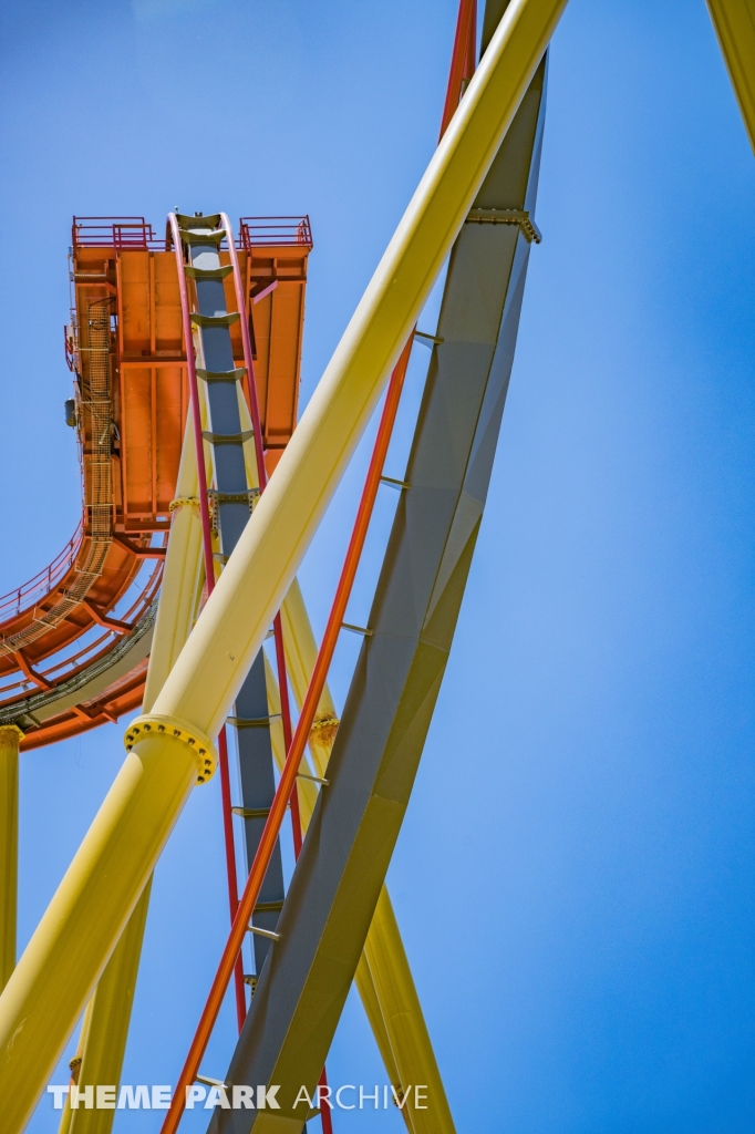 Dr. Diabolical's Cliffhanger at Six Flags Fiesta Texas