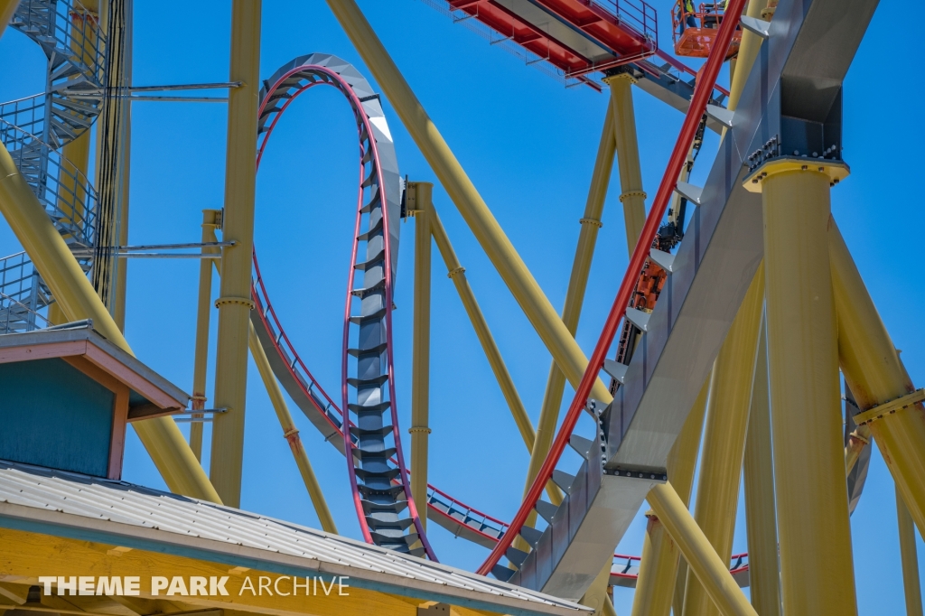 Dr. Diabolical's Cliffhanger at Six Flags Fiesta Texas