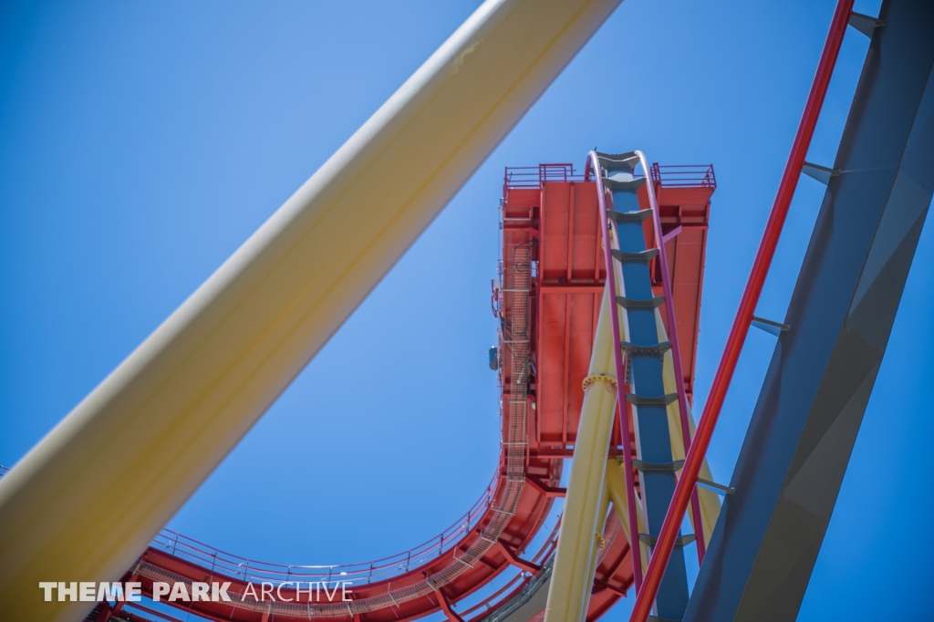 Dr. Diabolical's Cliffhanger at Six Flags Fiesta Texas